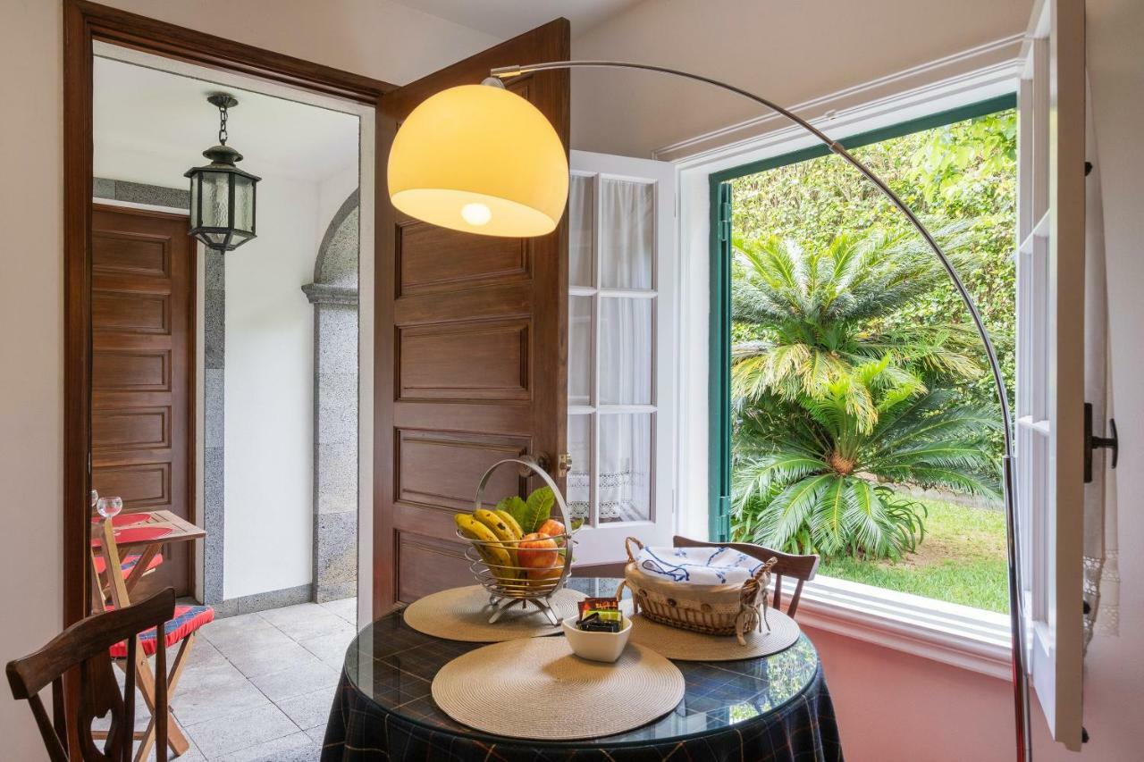 Casa Dos Agapantos Apartment Ponta Delgada  Ngoại thất bức ảnh